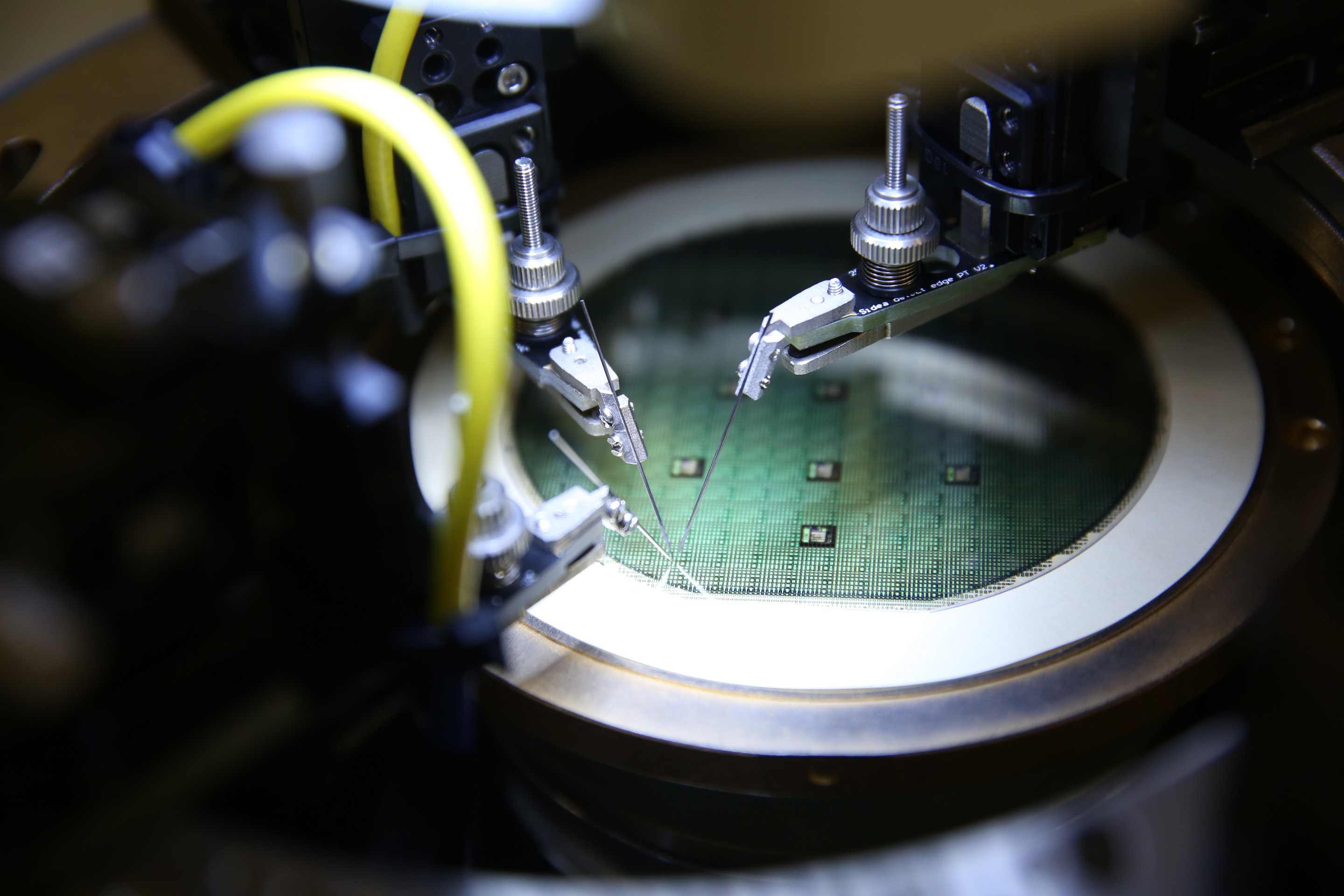 能訊持續(xù)升級(jí)高性能氮化鎵工藝平臺(tái)，助推產(chǎn)學(xué)研融通創(chuàng)新